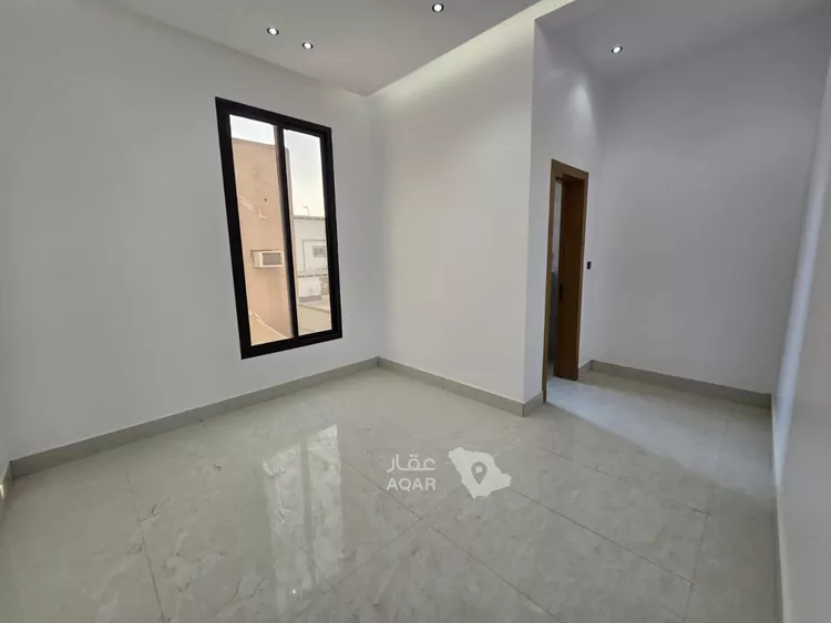Villa for Sale in Riyadh Tuwaiq 8