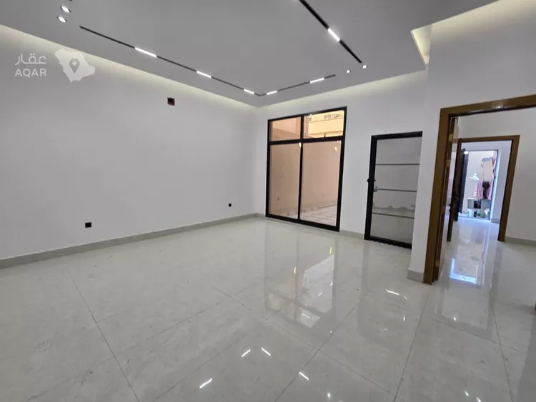 Villa for Sale in Riyadh Tuwaiq 19
