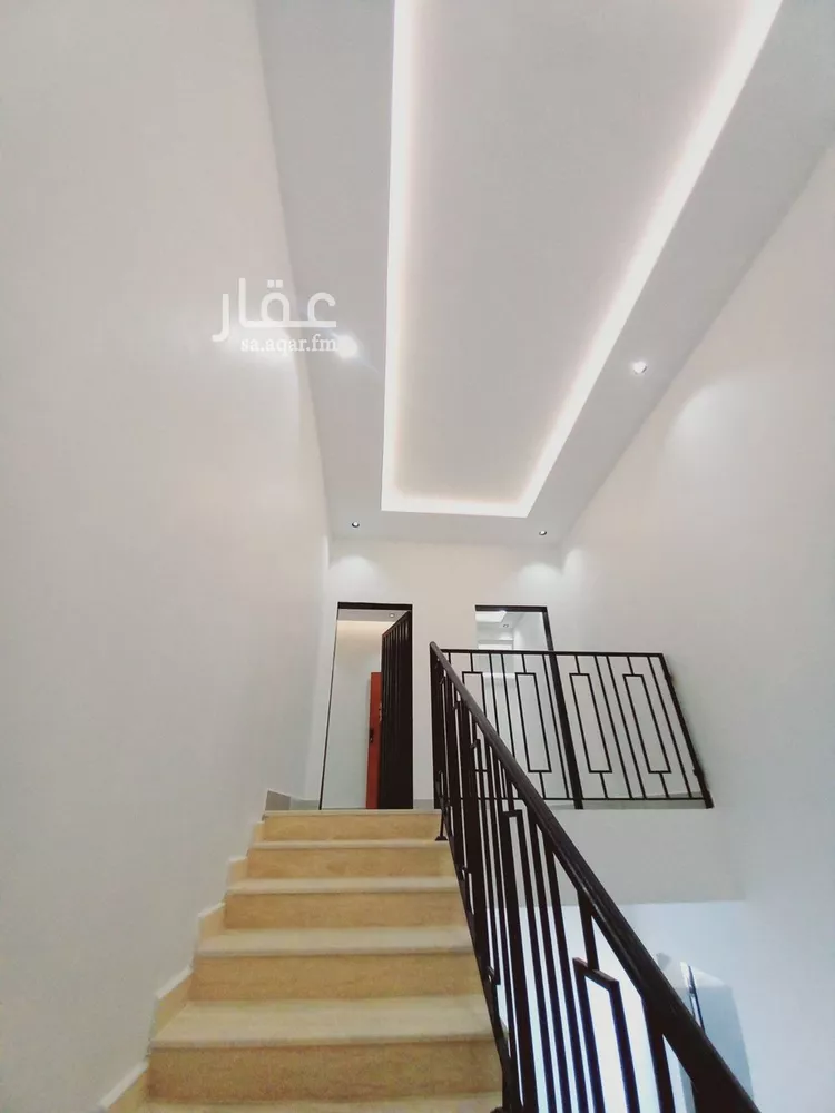 دور للبيع في شارع الامام البخاري, حي بدر, مدينة الرياض, منطقة الرياض صورة 4