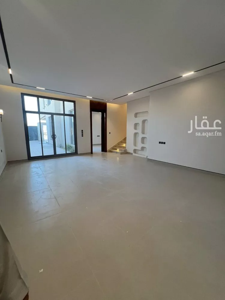 فيلا للبيع في شارع عبدالرحمن القاضي, حي عكاظ, مدينة الرياض, منطقة الرياض صورة 5