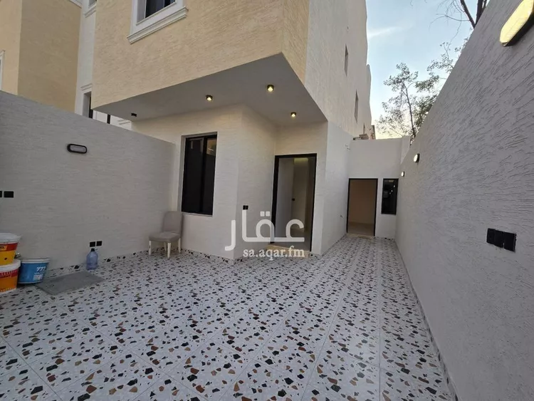 دور للبيع في شارع جبل بتران, حي السويدي, مدينة الرياض, منطقة الرياض صورة 3