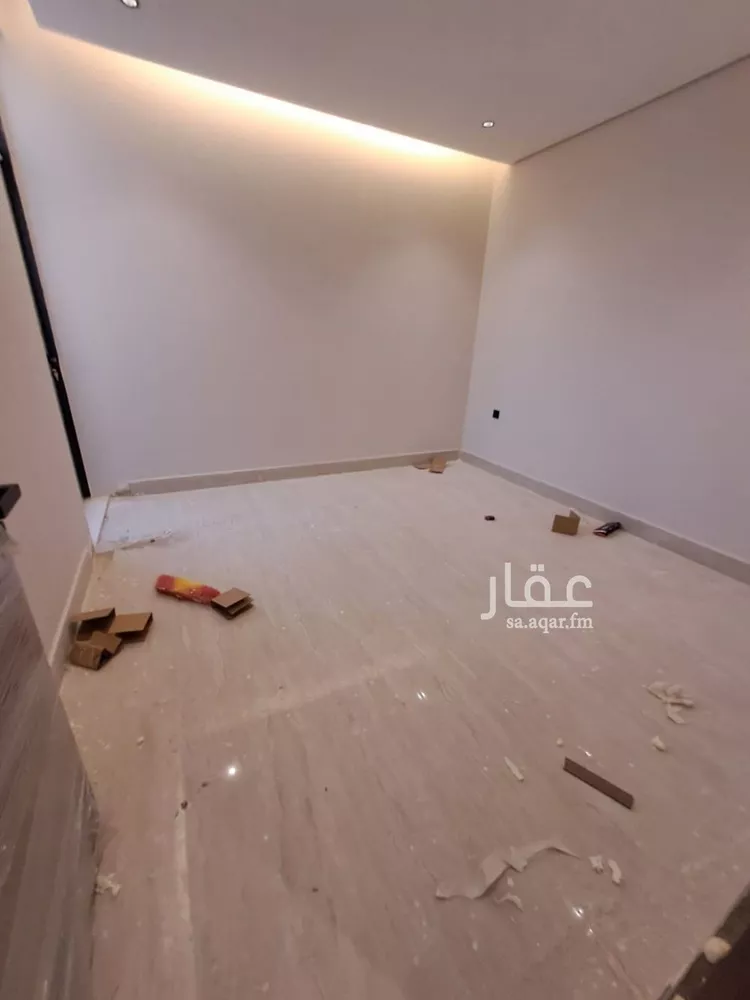 فيلا للبيع في شارع زين الدار المصري, حي العريجاء الغربي, مدينة الرياض, منطقة الرياض صورة 4