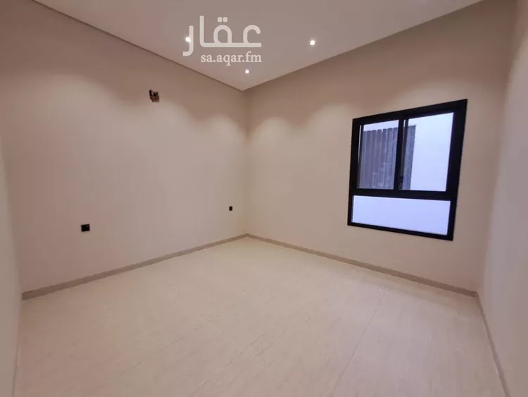 Floor for Sale in Riyadh Ar Rimal 6