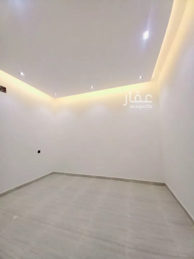 فيلا للبيع في شارع علي البصري, حي أحد, مدينة الرياض, منطقة الرياض صورة 3