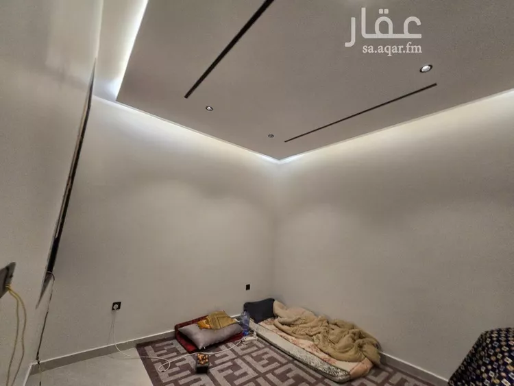 دور للبيع في شارع أبي محمد الفقيه, حي السويدي الغربي, مدينة الرياض, منطقة الرياض صورة 2