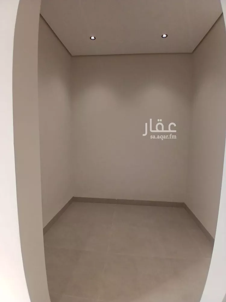 فيلا للبيع في شارع منصور البهوتي, حي بدر, مدينة الرياض, منطقة الرياض 12