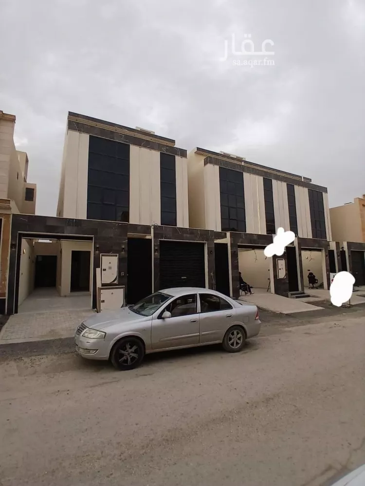 Floor for Sale in Riyadh Dhahrat Namar