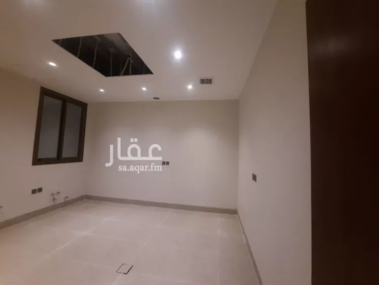 دور للبيع في شارع أبي الغنائم الهمذاني, حي السويدي الغربي, مدينة الرياض, منطقة الرياض صورة 4