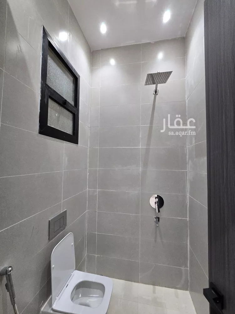Floor for Sale in Riyadh Tuwaiq 15