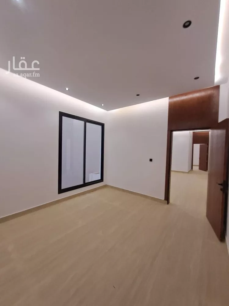 دور للبيع في شارع أحمد بن مظاهر, حي العوالي, مدينة الرياض, منطقة الرياض 24