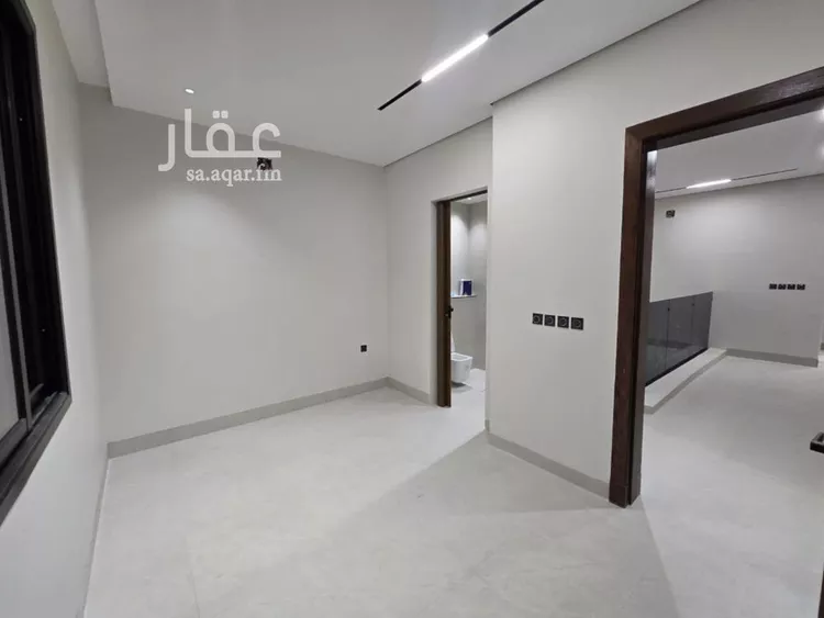 فيلا للبيع في شارع جبل علياء, حي العريجاء الأوسط, مدينة الرياض, منطقة الرياض صورة 4