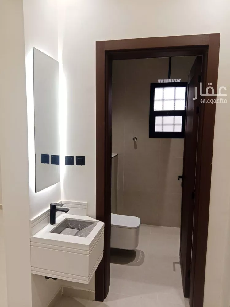 دور للبيع في شارع يزيد الحميري, حي بدر, مدينة الرياض, منطقة الرياض 2