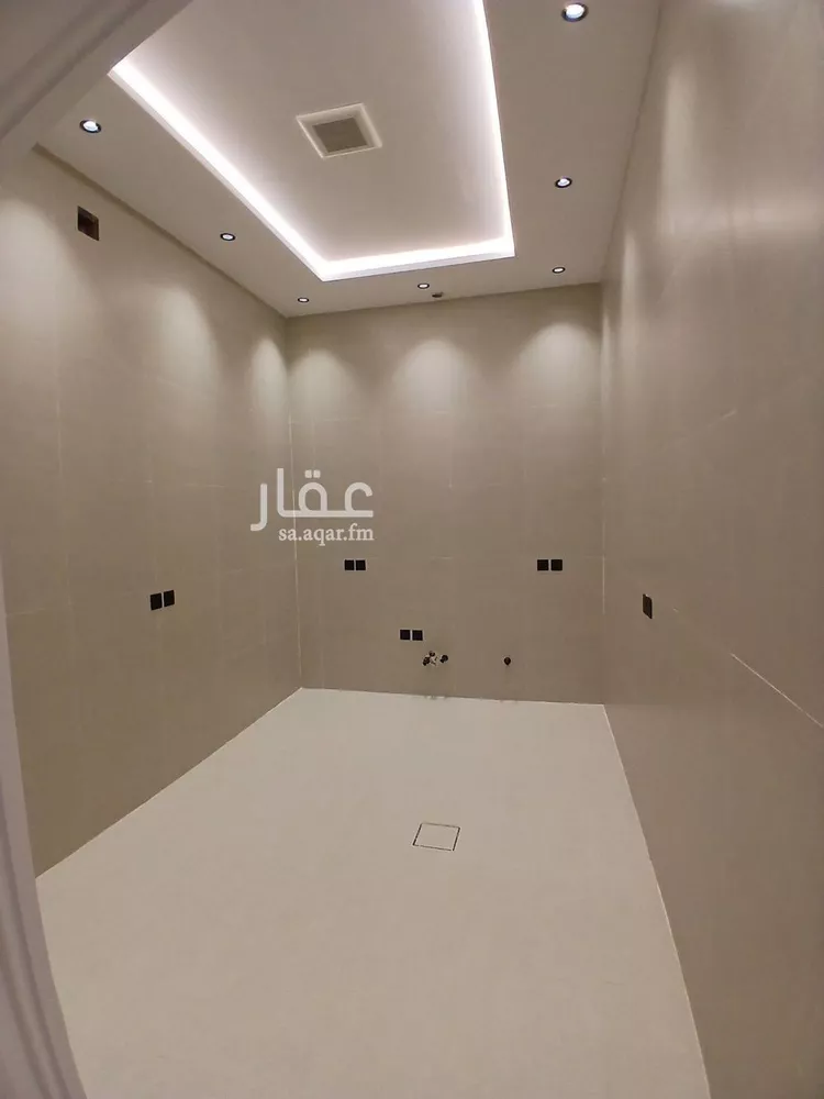 فيلا للبيع في شارع وادي فتح, حي بدر, مدينة الرياض, منطقة الرياض صورة 4