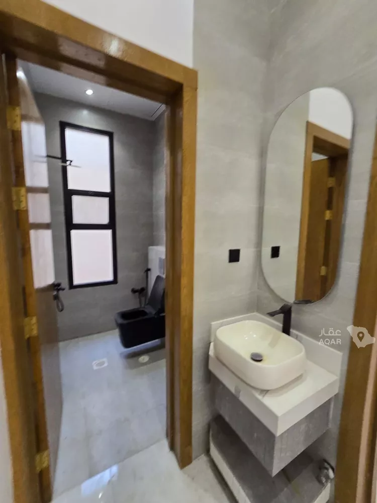 Villa for Sale in Riyadh Tuwaiq 7