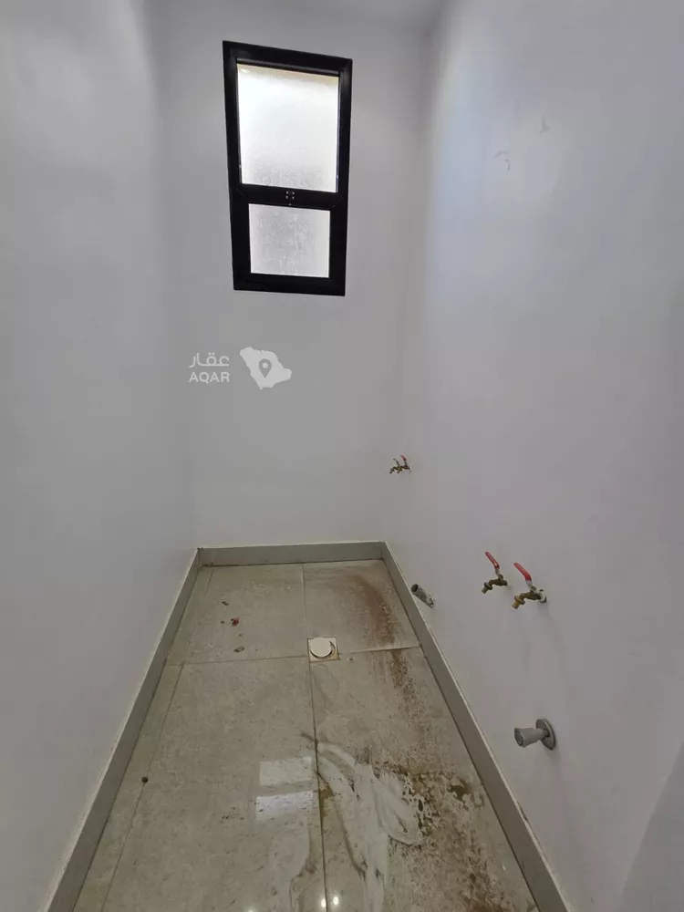 Villa for Sale in Riyadh Tuwaiq 15