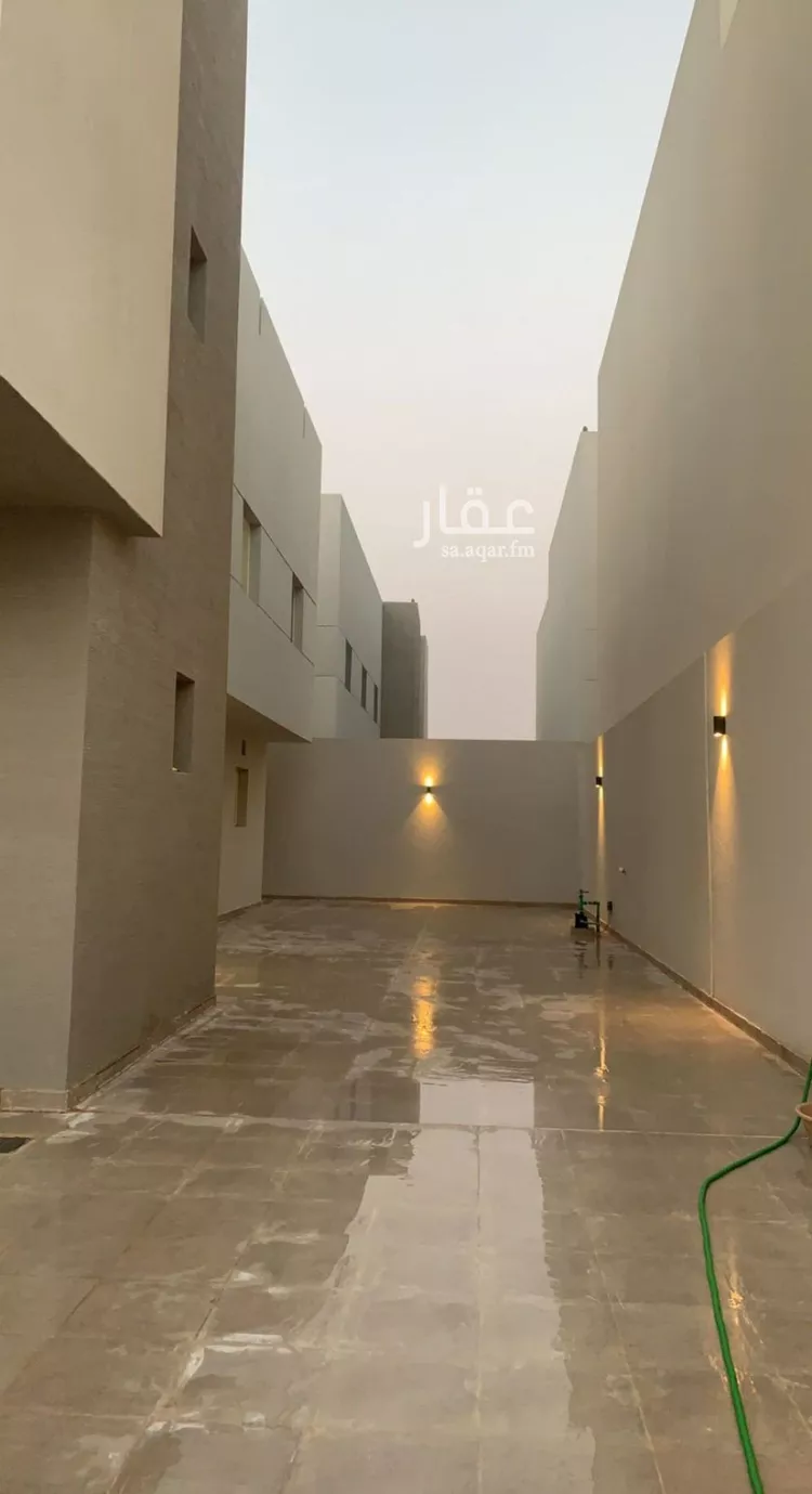 فيلا للبيع في شارع آل خرشان, حي الجنادرية, مدينة الرياض, منطقة الرياض 9