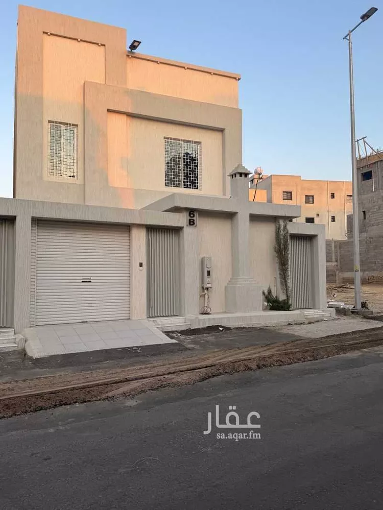 فيلا للبيع في شارع شكر 25, حي شكر, مدينة خميس مشيط, منطقة عسير