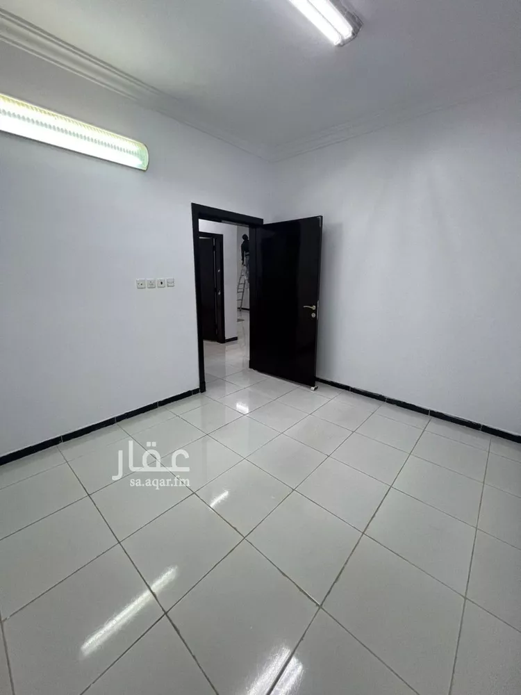 شقة للإيجار في شارع النعمان بن المنذر, حي طويق, مدينة الرياض, منطقة الرياض