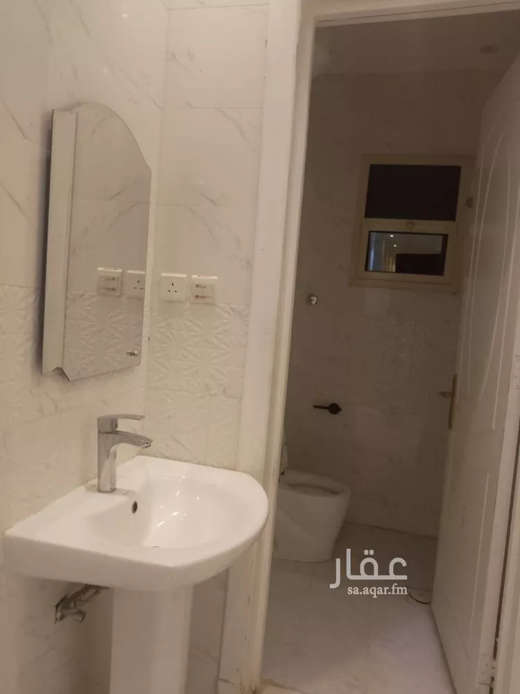 شقة للإيجار في شارع رقم 214, حي ظهرة لبن, مدينة الرياض, منطقة الرياض صورة 3