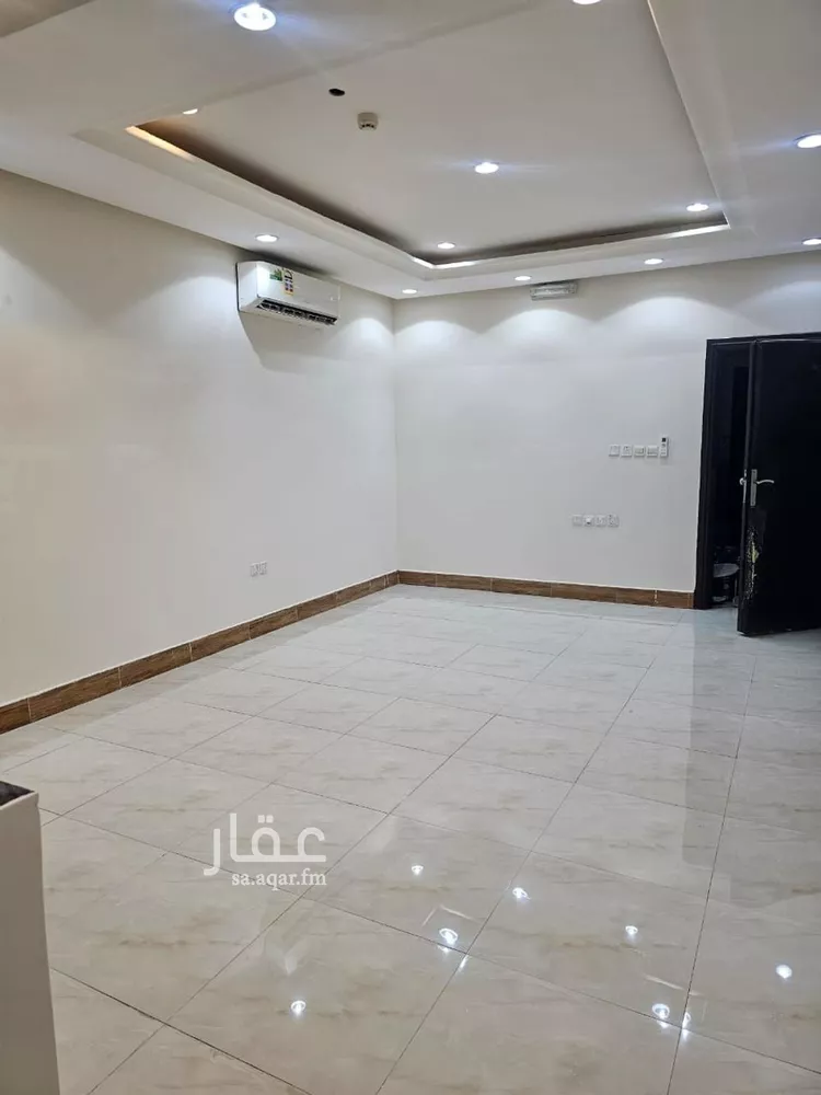 شقة للإيجار في شارع الصحابة, حي إشبيلية, مدينة الرياض, منطقة الرياض صورة 2