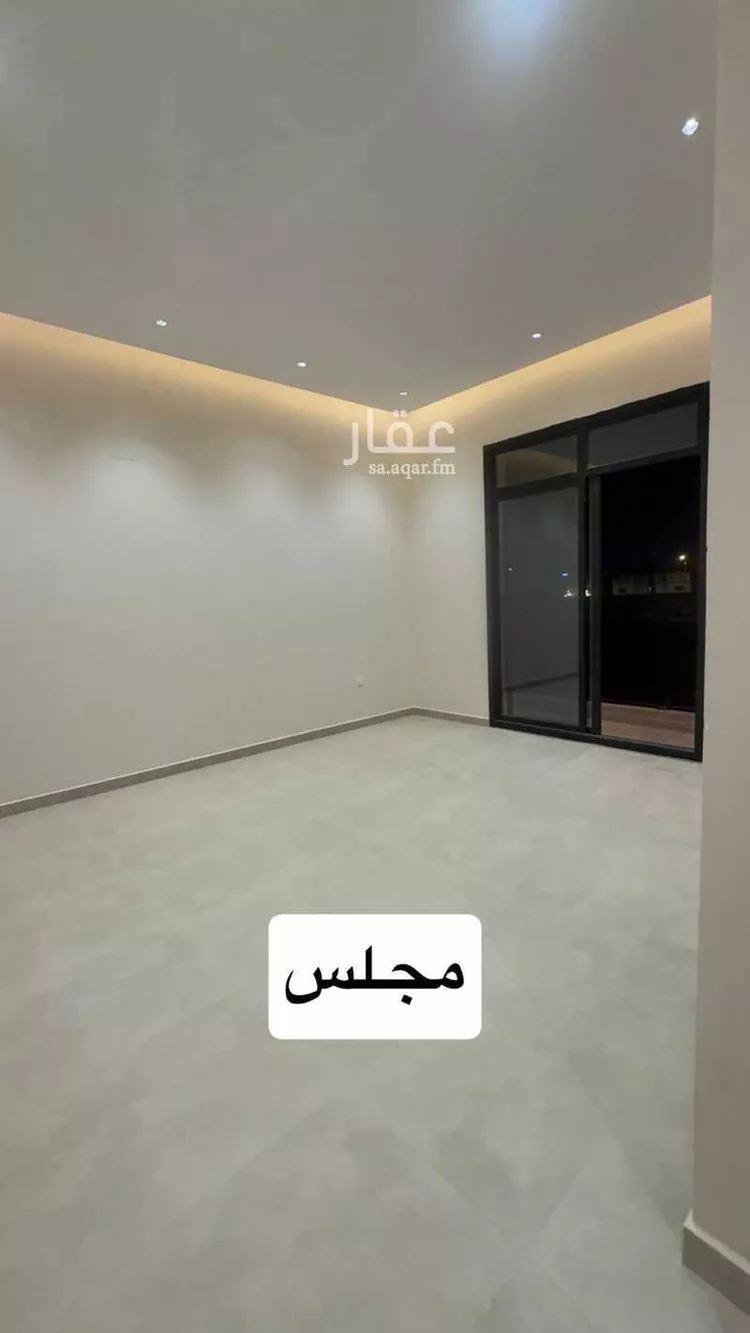 دور للبيع في شارع غصين بن براق, حي الرمال, مدينة الرياض, منطقة الرياض صورة 5
