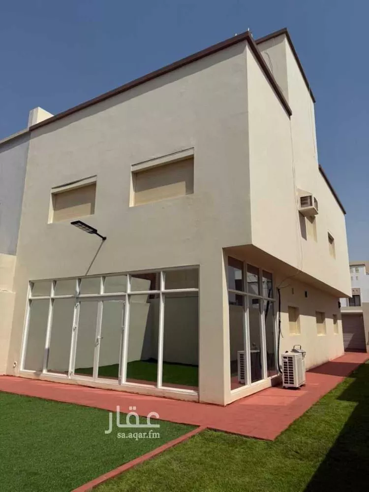 فيلا للبيع في شارع أبي المظفر بن محمد, حي الرياض, مدينة جدة, منطقة مكة المكرمة صورة 2