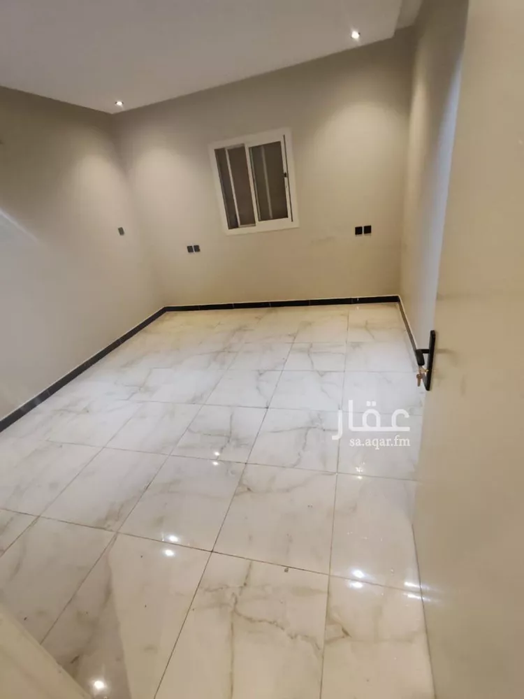 شقة للإيجار في شارع الشهارين, حي اليرموك, مدينة الرياض, منطقة الرياض صورة 4