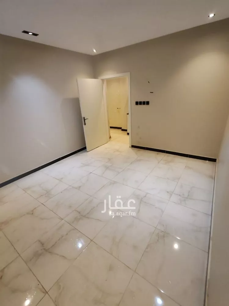 شقة للإيجار في شارع الشهارين, حي اليرموك, مدينة الرياض, منطقة الرياض صورة 5