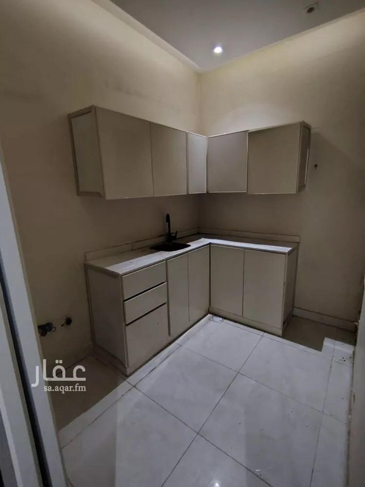 استوديو للإيجار في شارع الدائري الشرقي الفرعي, حي الروضة, مدينة الرياض, منطقة الرياض 9