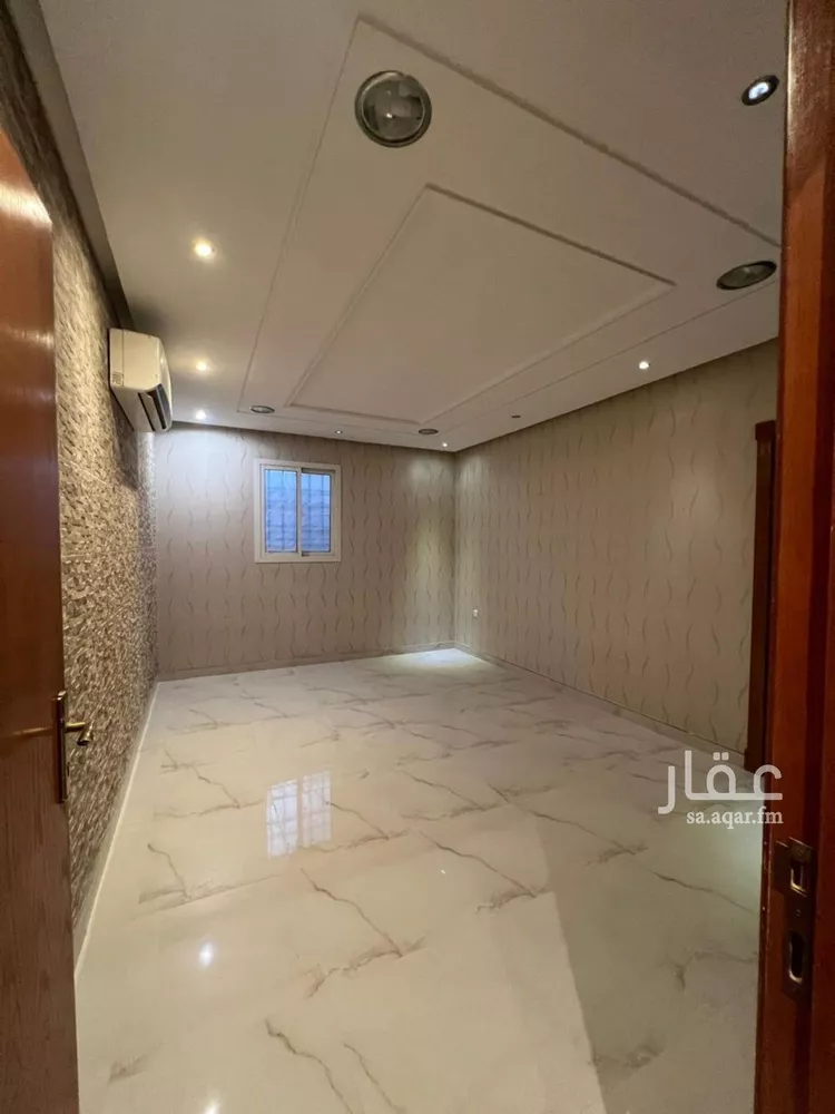 فيلا للإيجار في شارع عمرو بن كلثوم, حي عرقة, مدينة الرياض, منطقة الرياض 12