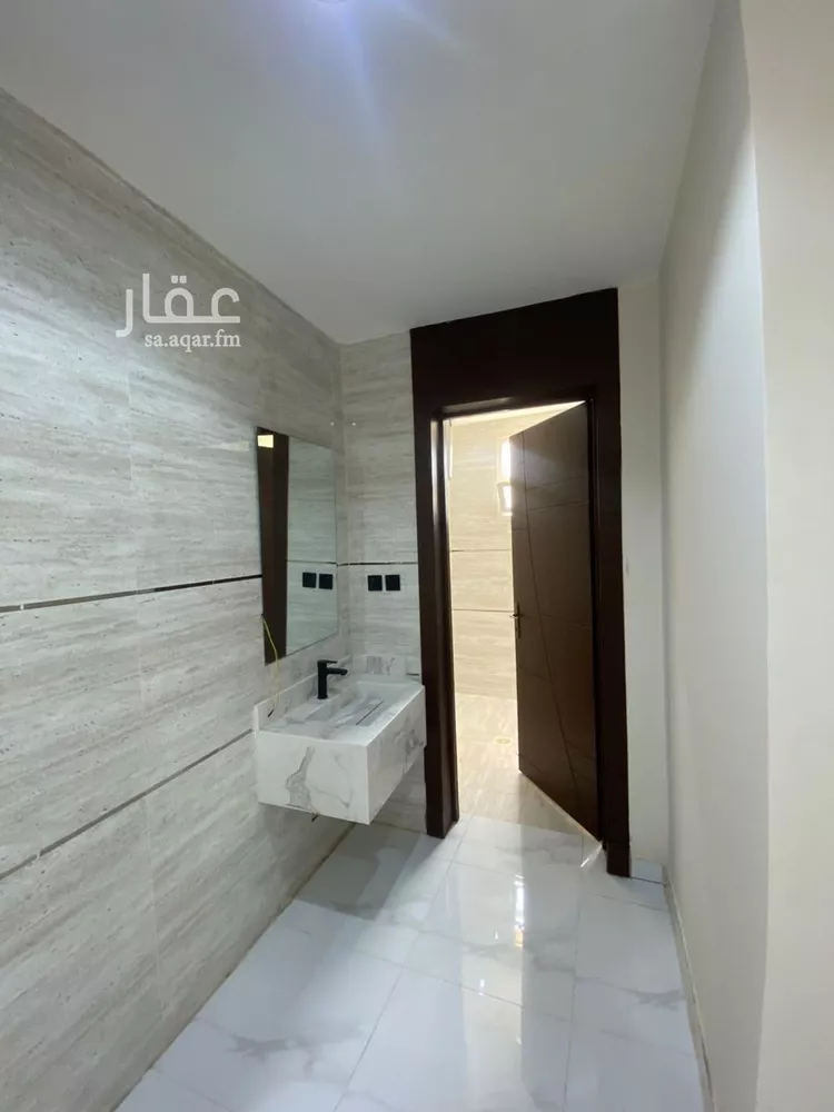 فيلا للإيجار في شارع عبدالكريم بن يوسف الأنصاري, حي بدر, مدينة الرياض, منطقة الرياض 12