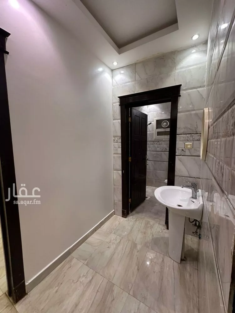 شقة للإيجار في شارع محمد بن عبدالواحد الطبري, حي الرمال, مدينة الرياض, منطقة الرياض صورة 4