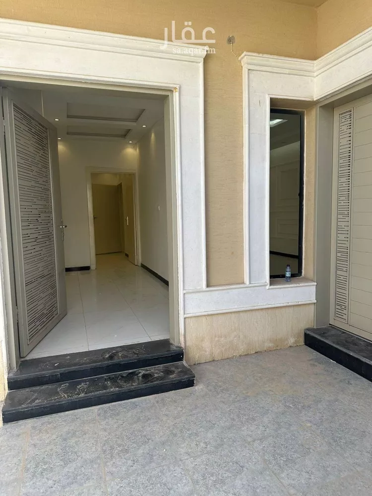 فيلا للإيجار في شارع عبدالكريم بن يوسف الأنصاري, حي بدر, مدينة الرياض, منطقة الرياض صورة 2