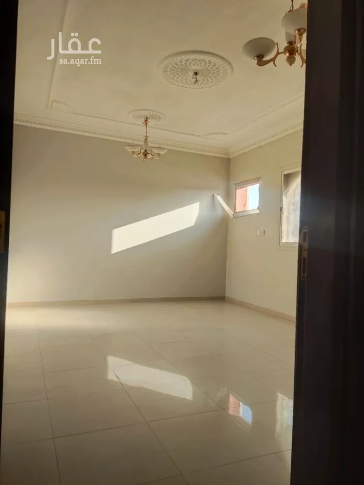 شقة للإيجار في شارع أكمل القرشي, حي بدر, مدينة الرياض, منطقة الرياض صورة 3