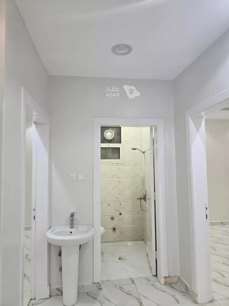 شقة للإيجار في شارع بركة بن نزار, حي عكاظ, مدينة الرياض, منطقة الرياض 2