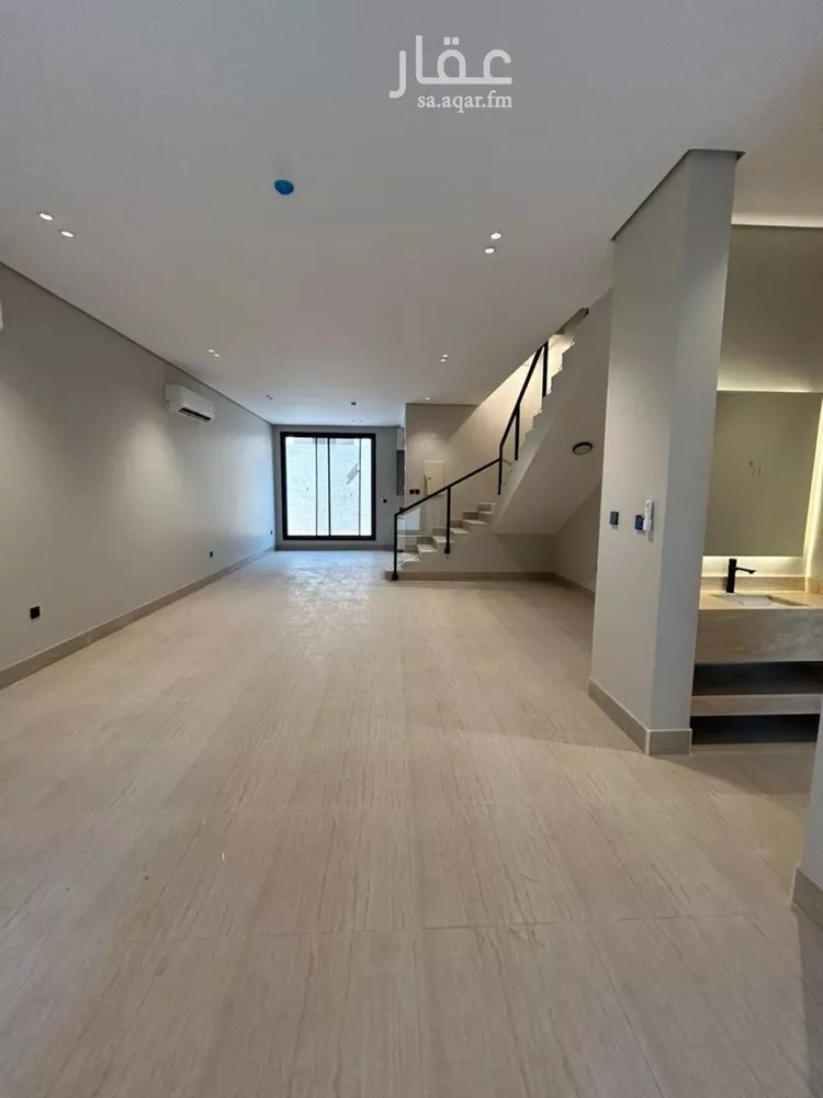 فيلا للإيجار في حي الرمال, مدينة الرياض, منطقة الرياض