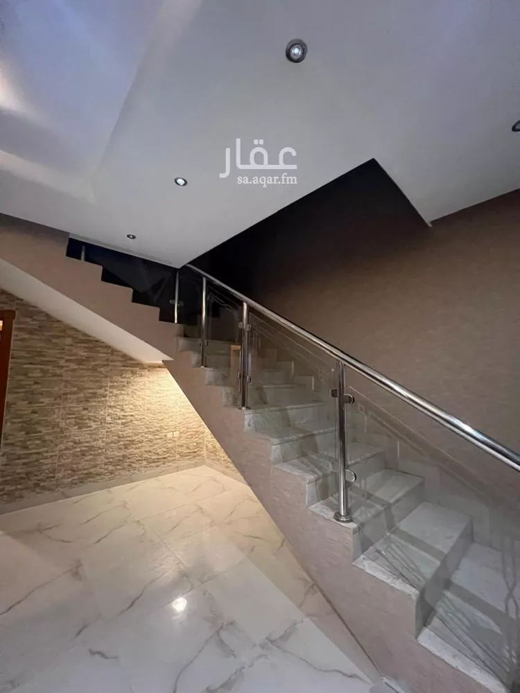 فيلا للإيجار في شارع عمرو بن كلثوم, حي عرقة, مدينة الرياض, منطقة الرياض 18