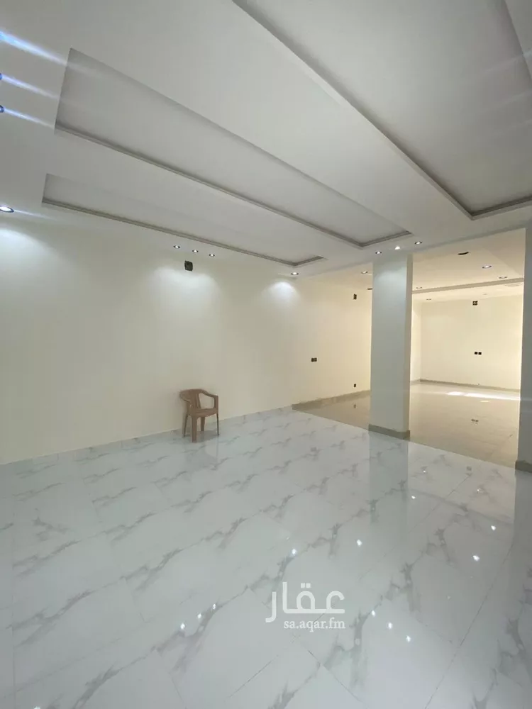 فيلا للإيجار في شارع عبدالكريم بن يوسف الأنصاري, حي بدر, مدينة الرياض, منطقة الرياض 13