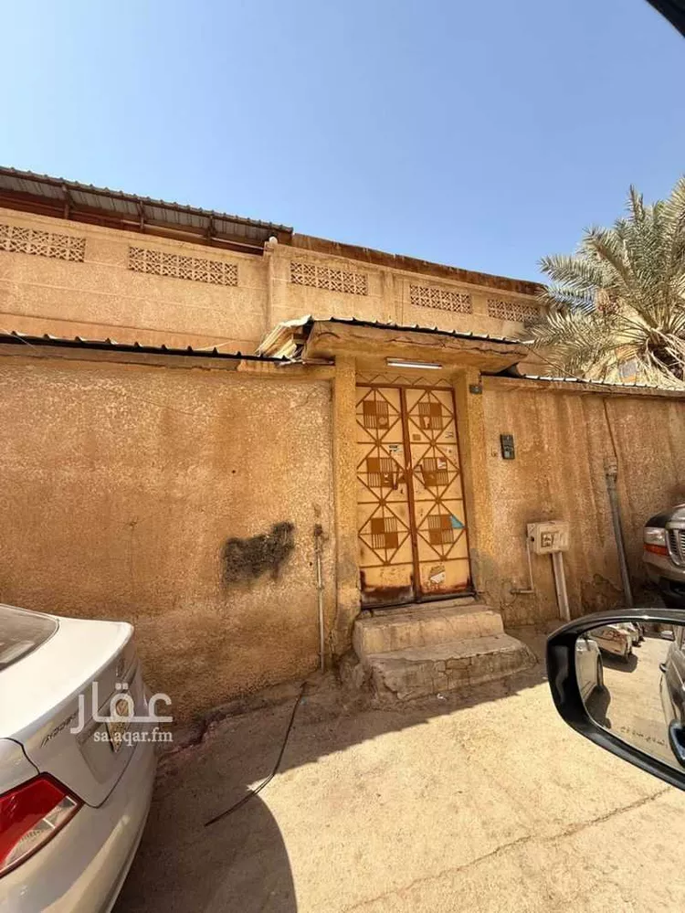 فيلا للبيع في شارع عبدالرزاق الحنبلي, حي العمل, مدينة الرياض, منطقة الرياض