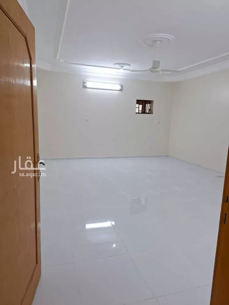 شقة للإيجار في شارع زرعة بن ضمرة العامري ، بيش ، بيش صورة 3