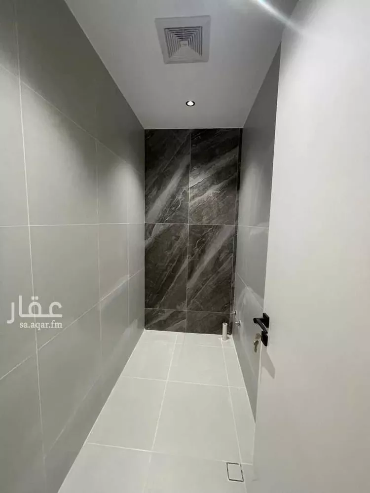 شقة للبيع في شارع الرقبة, حي الزهور, مدينة ابها, منطقة عسير صورة 4