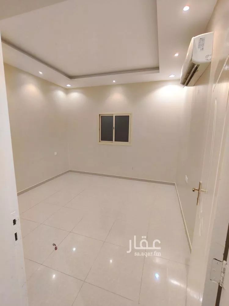 شقة للإيجار في شارع إبراهيم بن الأحمدي, حي القيروان, مدينة الرياض, منطقة الرياض صورة 3