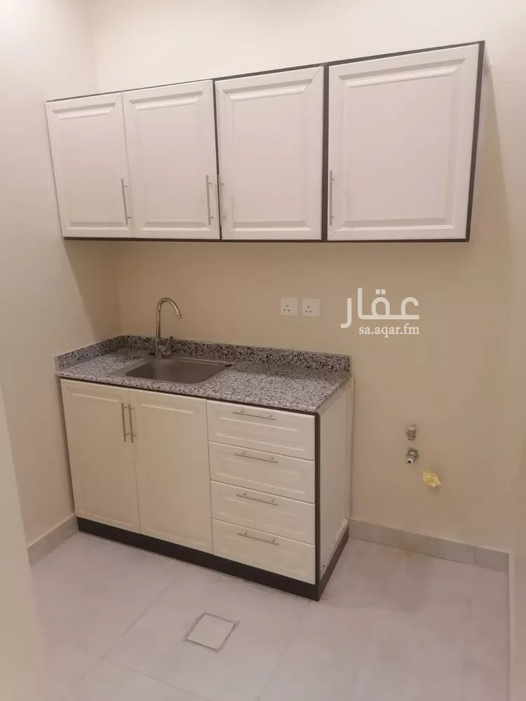 شقة للإيجار في شارع ابراهيم بن الاحمدي, حي القيروان, مدينة الرياض, منطقة الرياض صورة 3