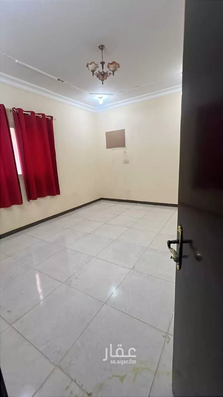 شقة للإيجار في شارع محمد احمد خليل ، حي النقرة ، حائل ، منطقة حائل صورة 4