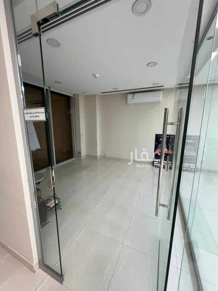 مكتب تجاري للإيجار في شارع طريق الملك فهد الفرعي, حي الصحافة, مدينة الرياض, منطقة الرياض صورة 5