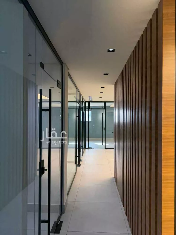 مكتب تجاري للإيجار في شارع الامير نايف بن عبدالعزيز, حي الملك فهد, مدينة الرياض, منطقة الرياض صورة 5