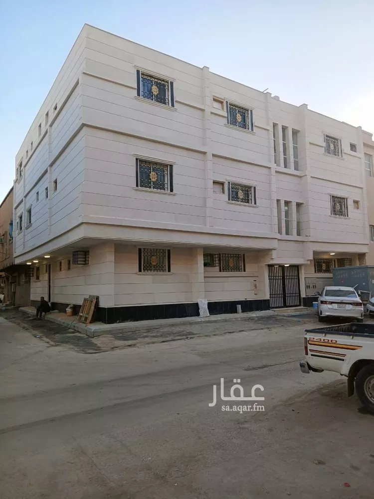 عمارة للبيع في شارع سعيد بن سفيان, حي منفوحة, مدينة الرياض, منطقة الرياض