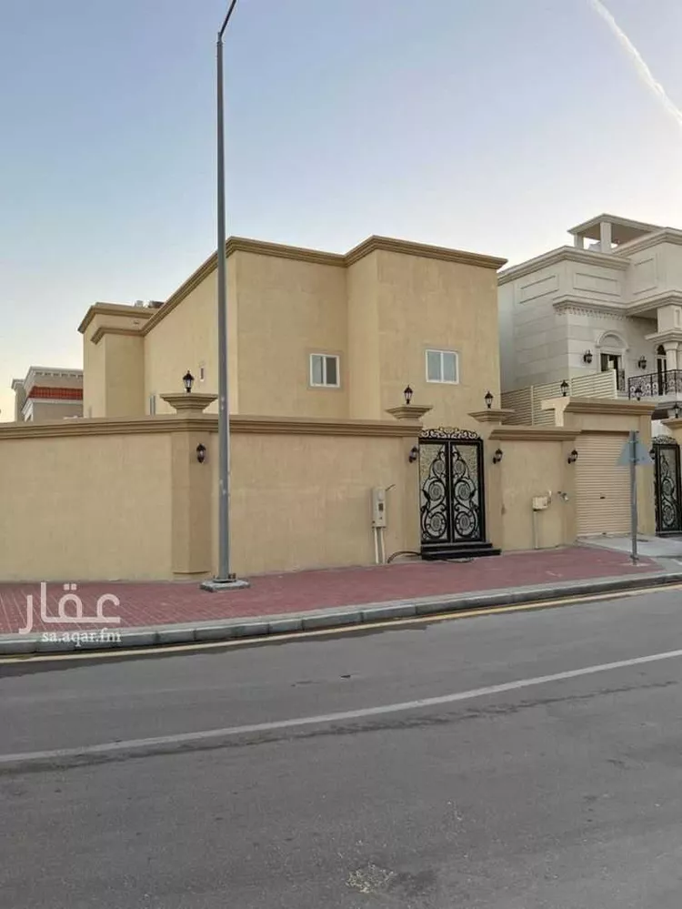 فيلا للبيع في شارع سهل بن حنيف, حي الحسام, مدينة الدمام, المنطقة الشرقية صورة 3