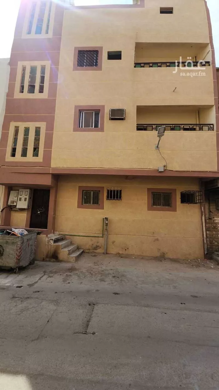 عمارة للبيع في شارع ابن عبدالشكور, حي منفوحة الجديدة, مدينة الرياض, منطقة الرياض