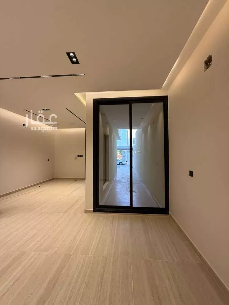 دور للبيع في شارع إبراهيم الهاشمي, حي عكاظ, مدينة الرياض, منطقة الرياض صورة 2